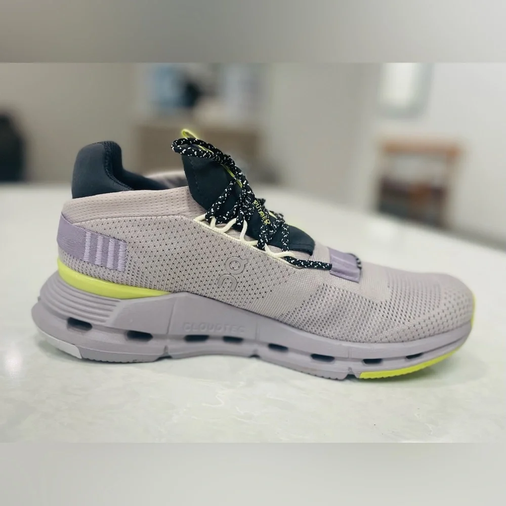 On Running Cloudnova Pearl/Zest size 8.5 On Cloud - Picture 3 of 14